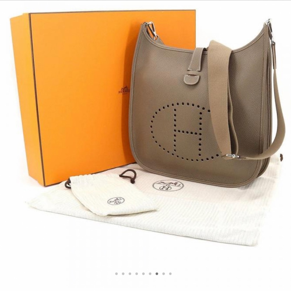 Hermes Evelyn III Shoulder Messenger Bag Taurillon Clemence Etoupe
